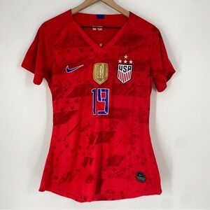 Nike USA Women's Champions Soccer Jersey Dunn #19 NWT